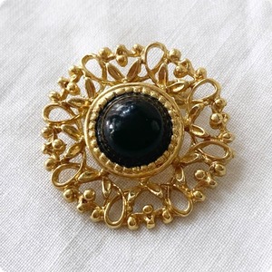 フランスヴィンテージ ブローチ |ブラックカボション ゴールドカラー|1900年代中頃～後半