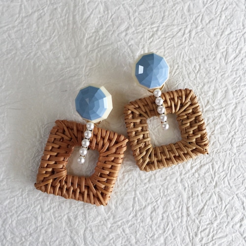 Italian Acrylic stone × Square Rattan P/E - baby blue-