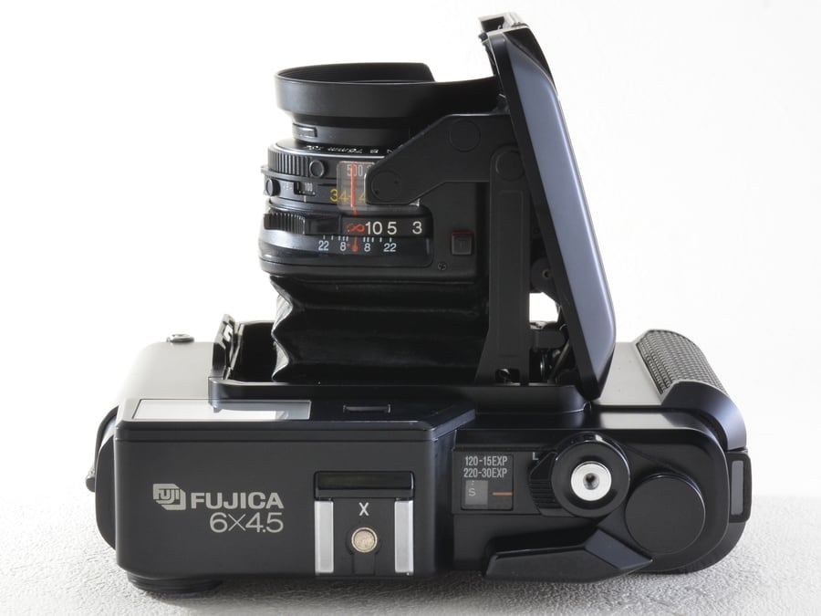 FUJIFILM GS645 Pro / EBC FUJINON S 75mm F3.4 フード付 元箱付属品
