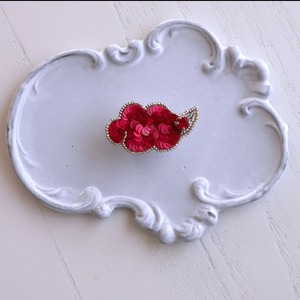 きんとうん／ Flying Nimbus  ブローチ レッド〈限定色〉