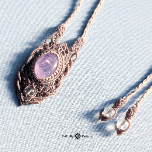 Pendant / Lavender Amethyst