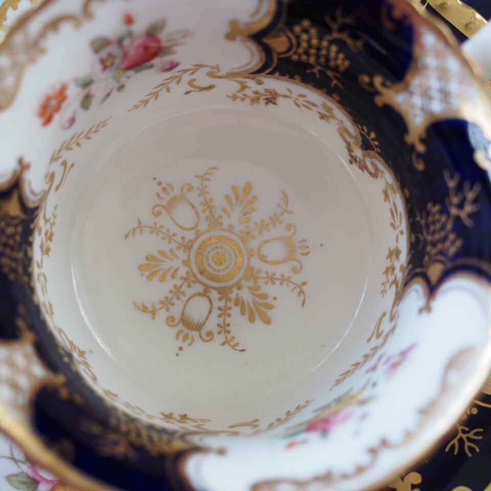 英国コールポート 希少 バットウィング・コバルト トリオB カップ