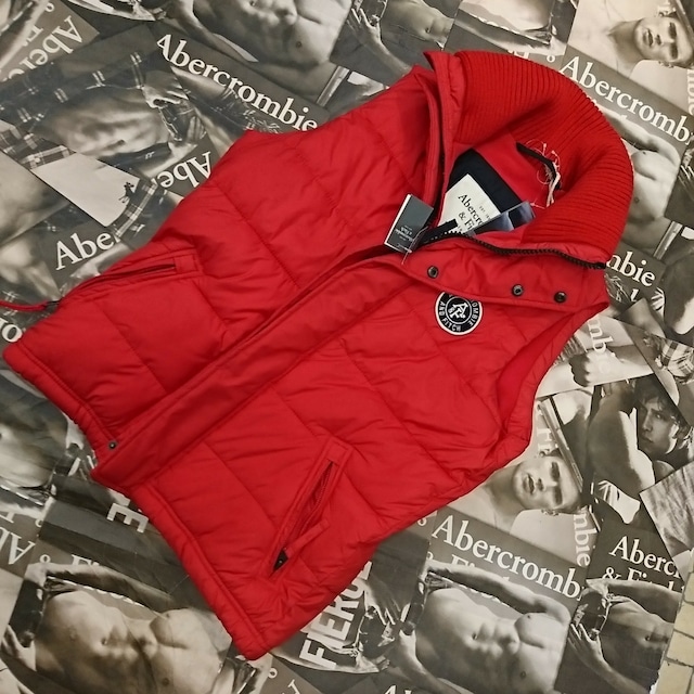 Abercrombie＆Fitch　MENS　ベスト　Ｍサイズ