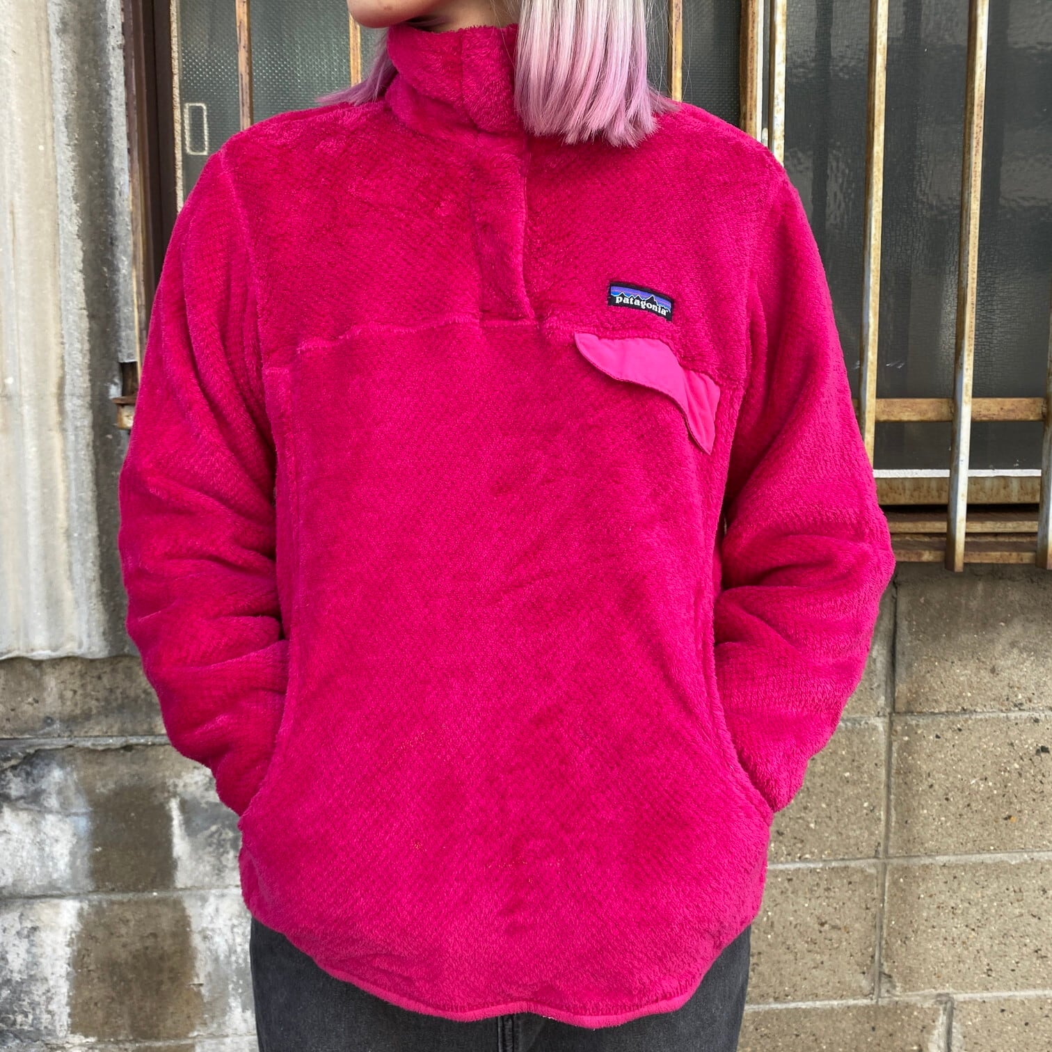 Patagonia スナップボタン フリーススウェット 花柄  レディースM