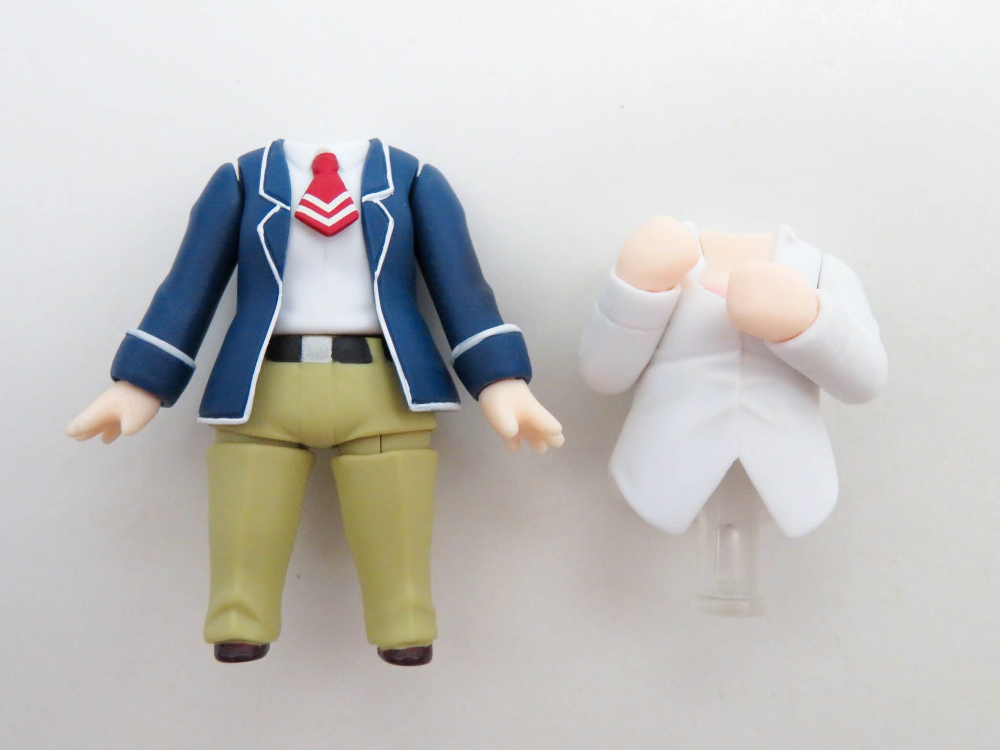 再入荷(A-ランク)【465】 鶫誠士郎 体パーツ 制服とワイシャツ ねんどろいど