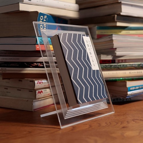 装丁が美しい本を飾る BOOK TAILOR S