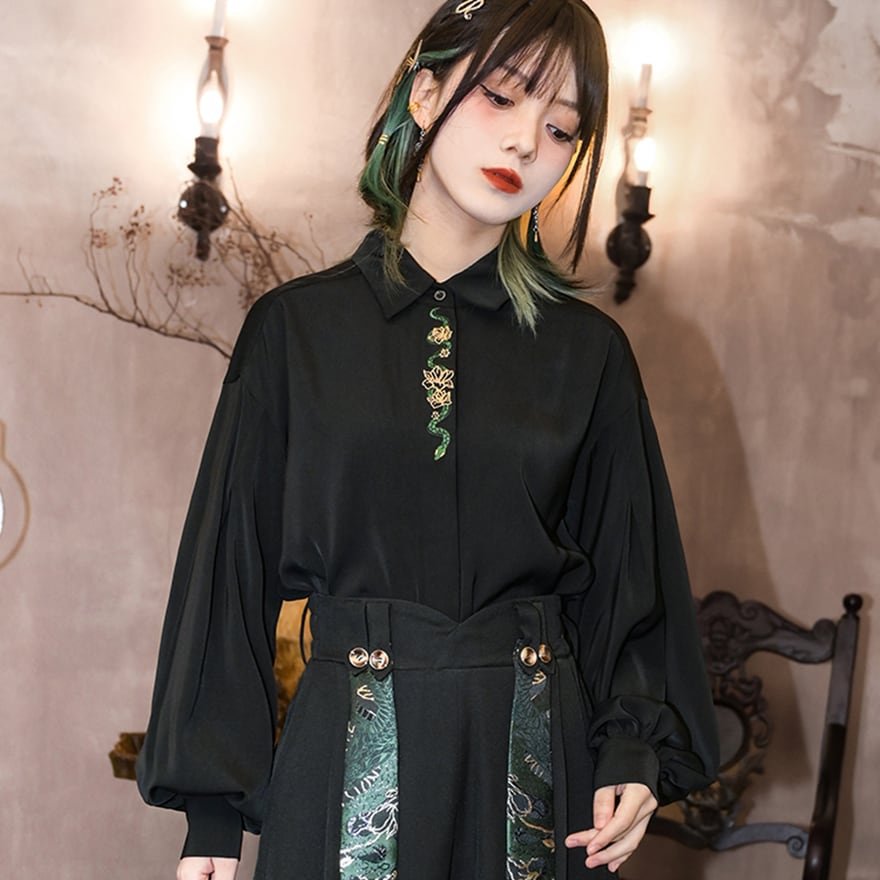 バルーンスリーブ黒シャツ みにまろ】未使用バルーンスリーブ黒シャツ