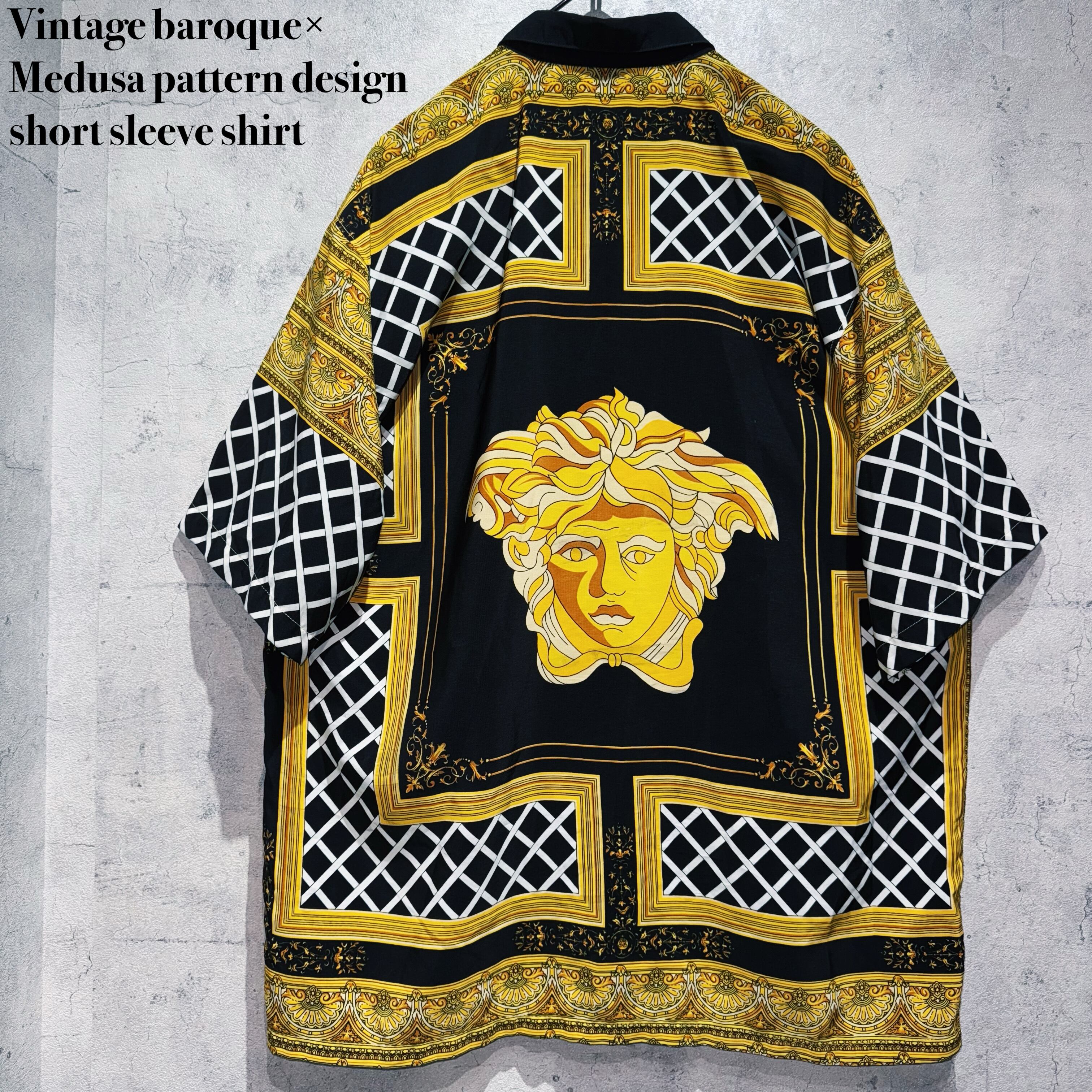 Vintage baroque×Medusa pattern design short sleeve shirt
