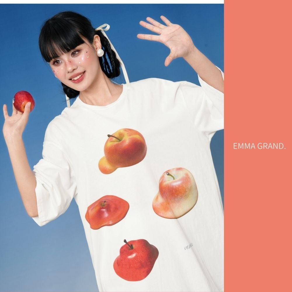 とろけるりんごのビッグTシャツ E00586 | EMMA GRAND