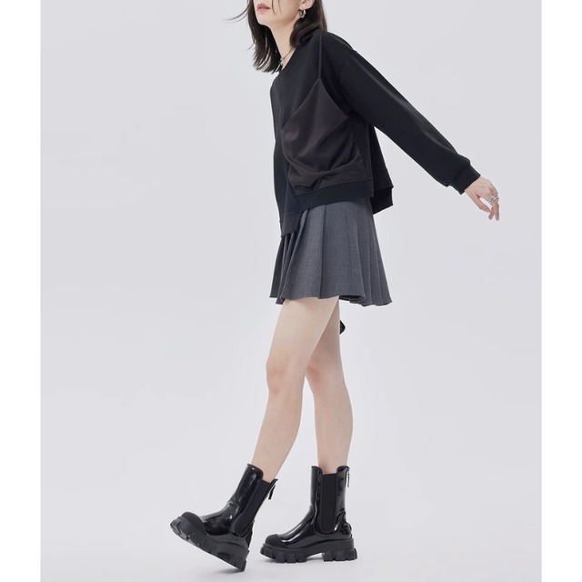 Asymmetric layered detail top C1419