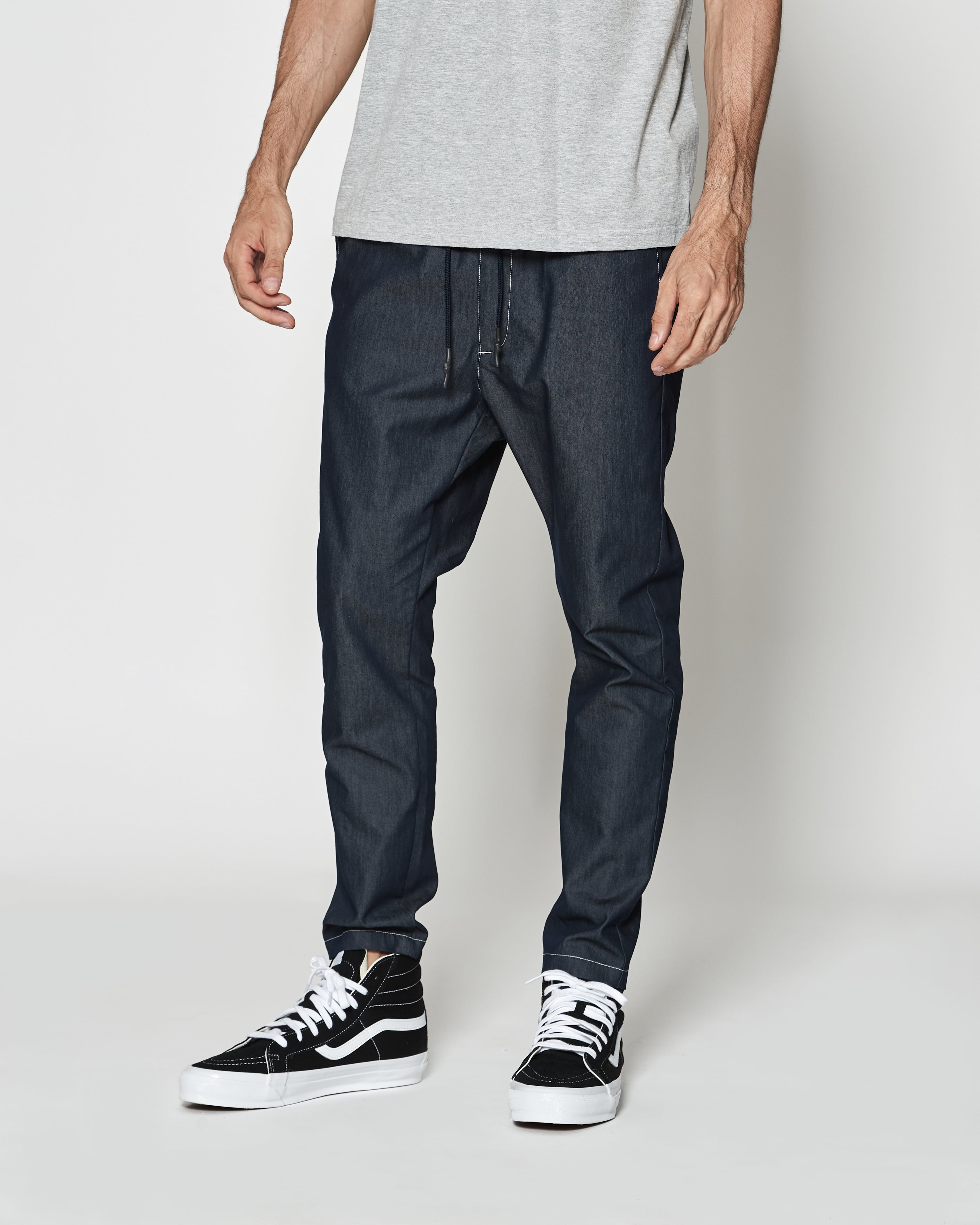 予約販売2月下旬～3月中旬入荷】イージータイト パンツ | ACANTHUS