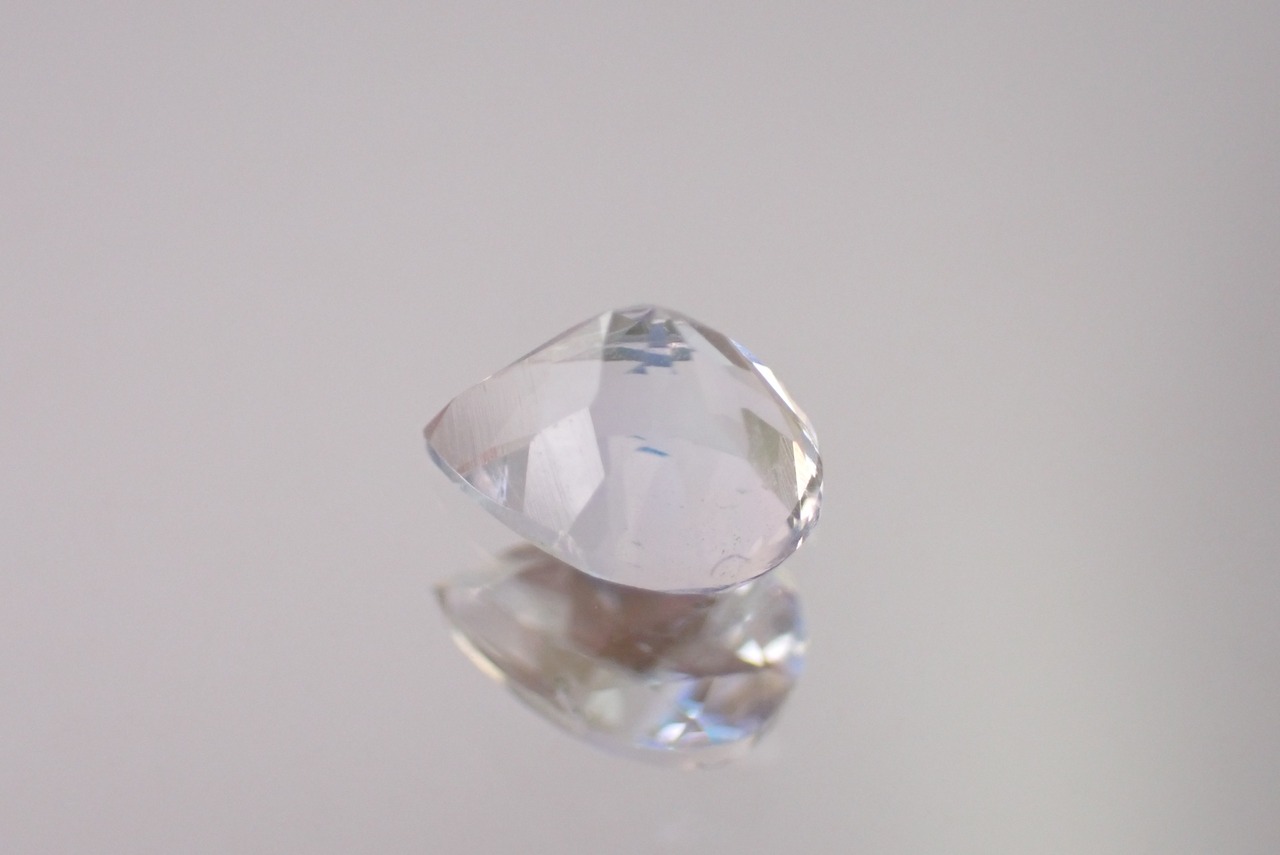 アンデシンラブラドライト　0.74ct　[C12-196]