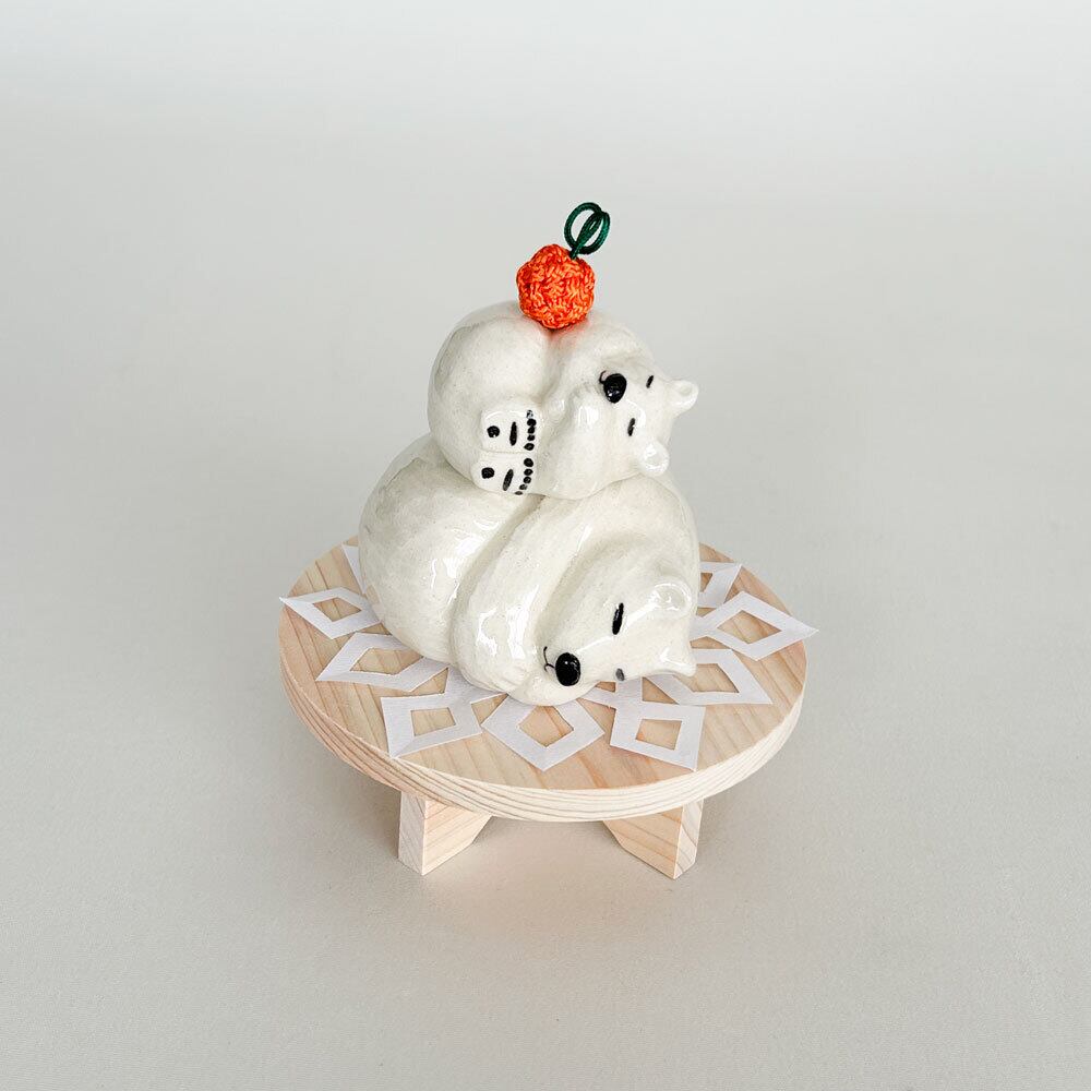 ま工房 しろくま 鏡餅 1個売り 置物 かわいい 玄関 | みのさらら