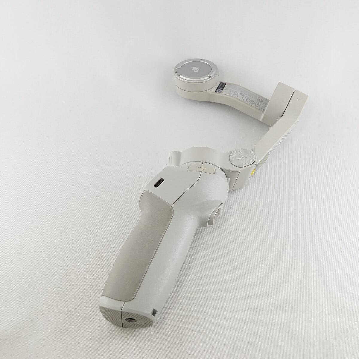 DJI OM4 Osmo Mobile4 スマートフォン用ジンバル USED品 本体のみ