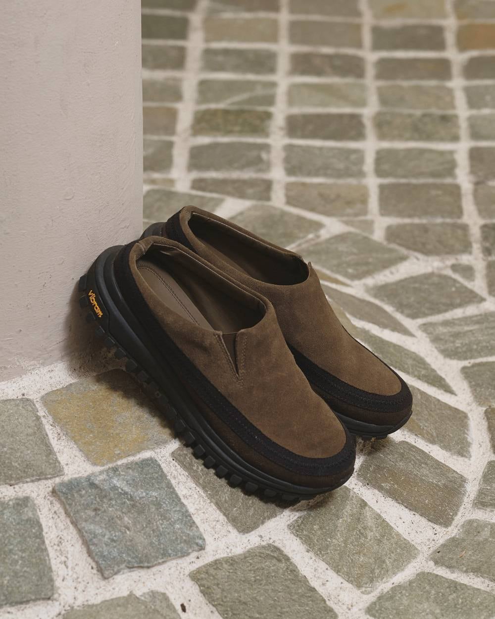 TODAYFUL トゥデイフル Vibramsole Leather Sabot 12611032 SAND