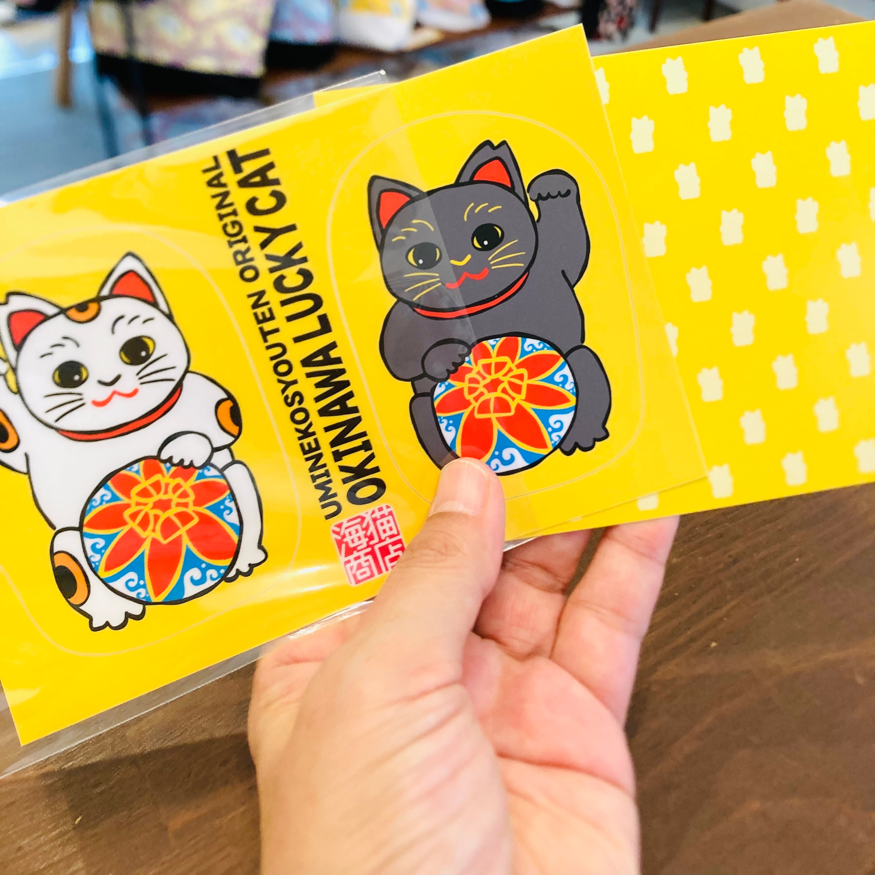 OKINAWA LUCKY CAT(沖縄招き猫)』ステッカー | 海猫商店