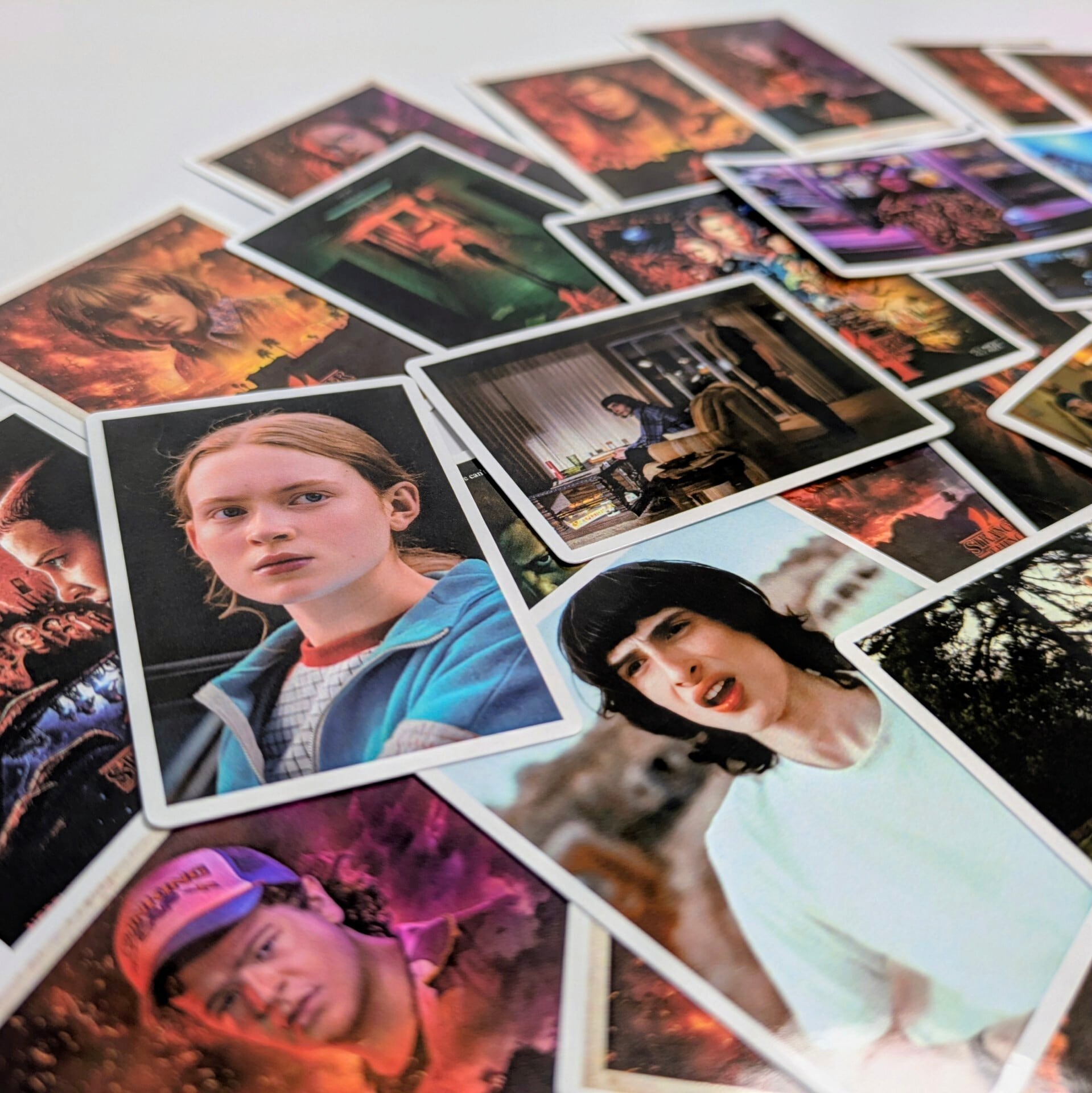 1月下旬少量再入荷予定！送料無料！【 Stranger Things ( ストレンジャー・シングス ) 】PHOTO STICKER（フォトステッカー）50枚SET　〚アメリカン雑貨 アメトイ〛