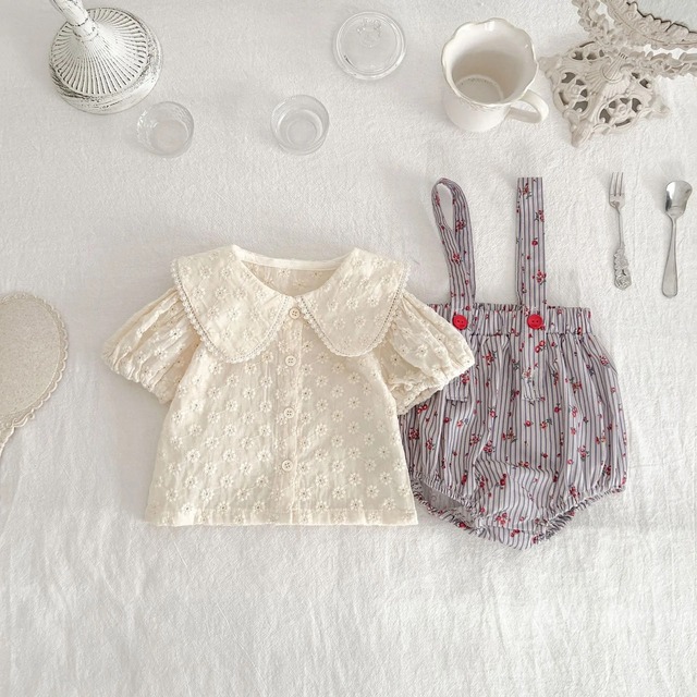 【取寄】着回し力抜群!花柄が甘々で可愛すぎるブラウスとサスペンダーパンツ