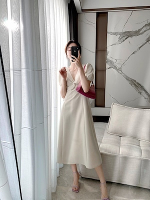 韓国風 ベージュ サイズXL クロスVネック ハイウエスト