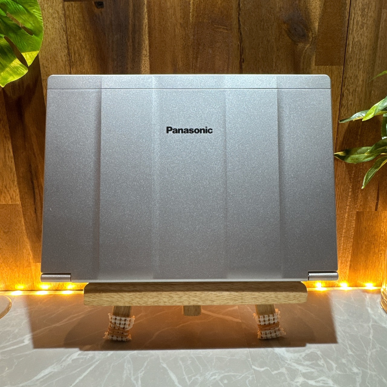 大容量モデル‼️Panasonic Let's note SV1☘Core i5第11世代☘️メモリ16GB☘SSD256GB☘️ノートパソコン