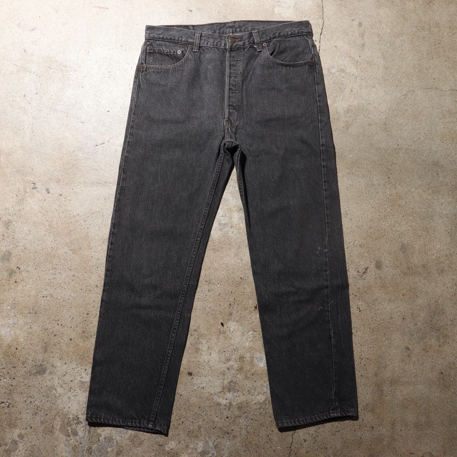 美品 36×30 先染め 501 米国製 Levi's ブラックデニムパンツ 黒 ...