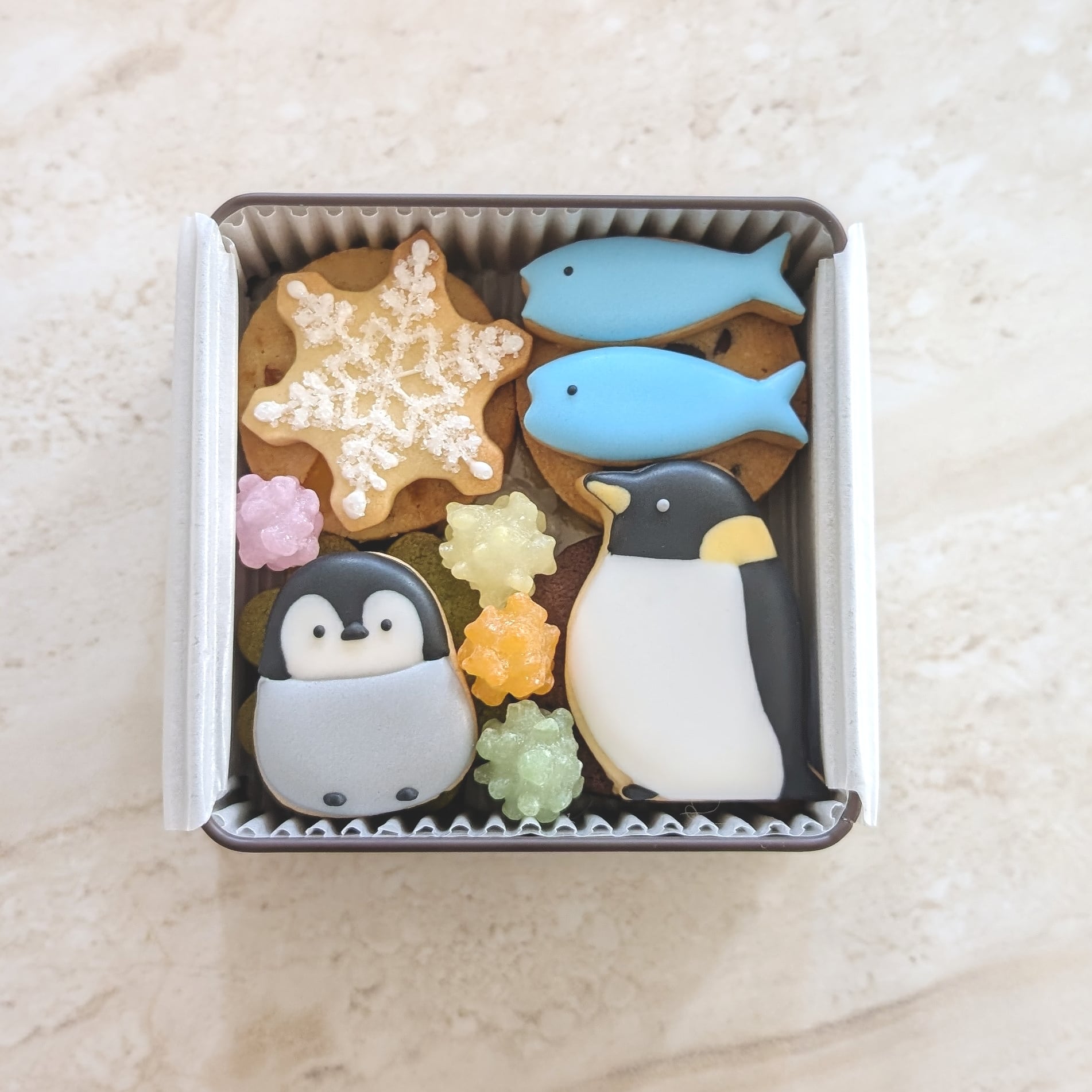 仲良しペンギン♡クッキー ミニペンギンクッキー缶 | Sweet*Bird
