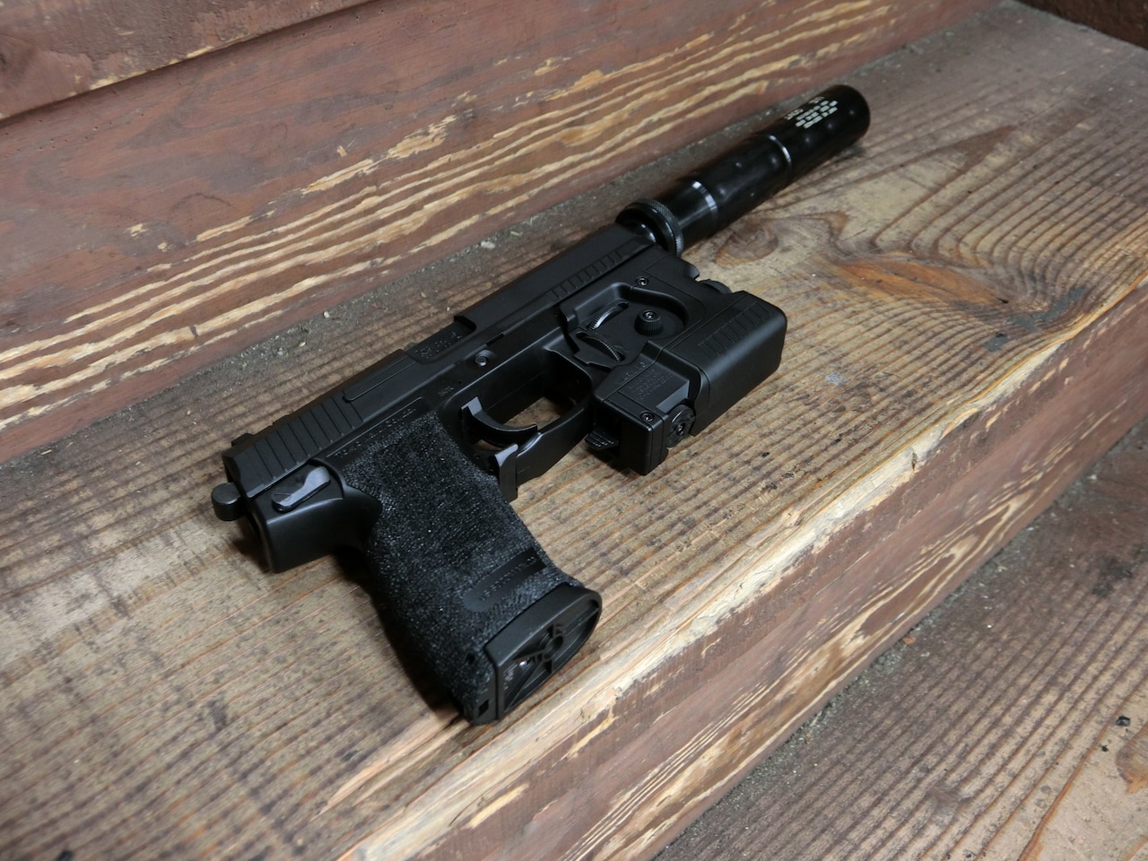 【オーダー受注】スティップリングカスタム 東京マルイ MK23 SOCOM(ソーコム) 専用