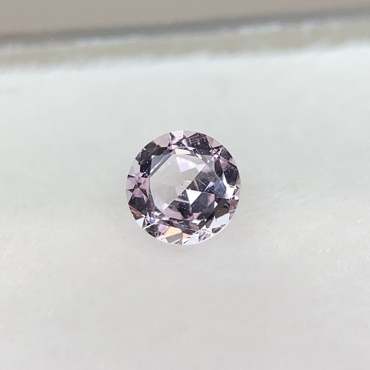 ローズカットサファイア 約3.8mm*2.3mm r-0532 | 天然石とアクセサリー