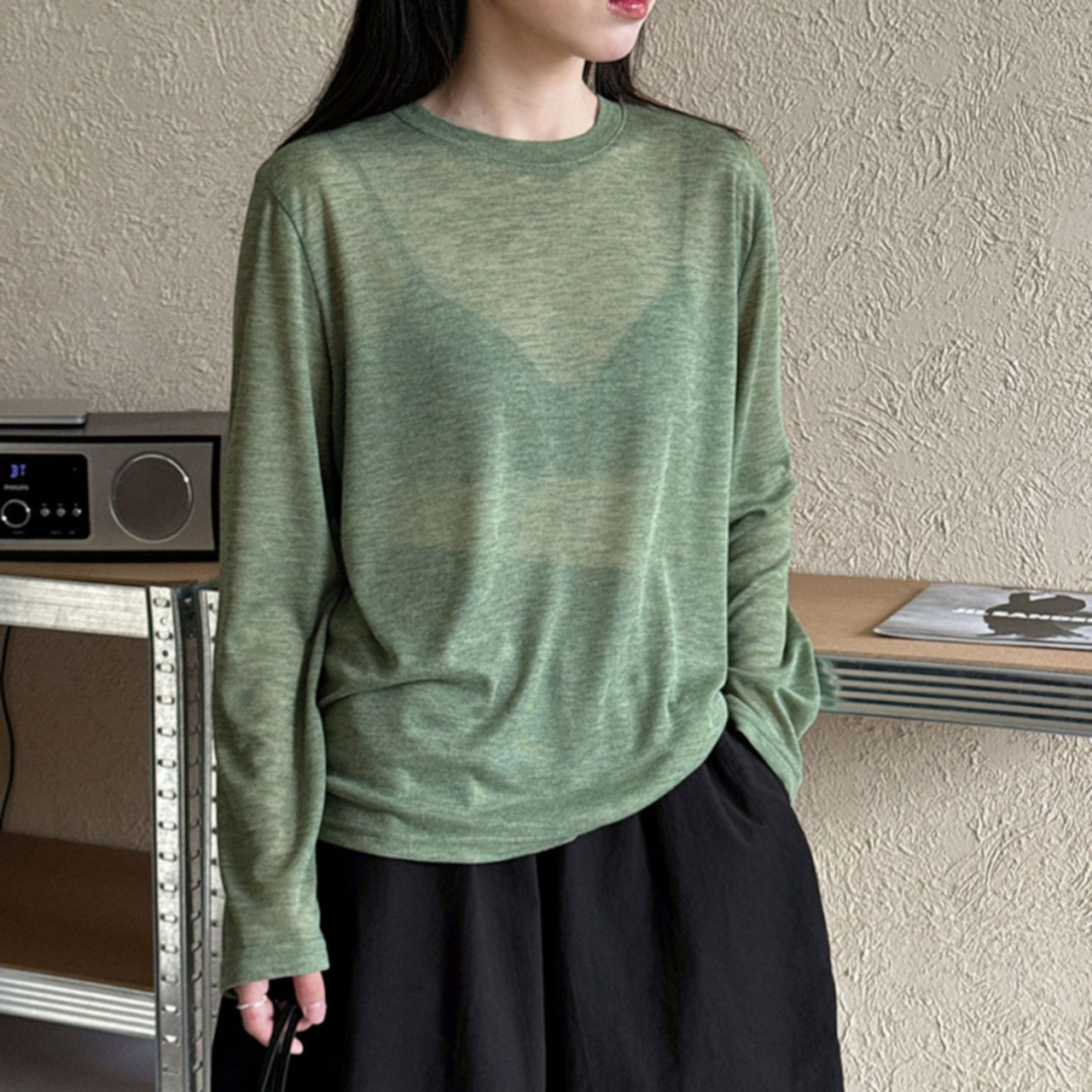 round neck sheer cut and sew top J00023