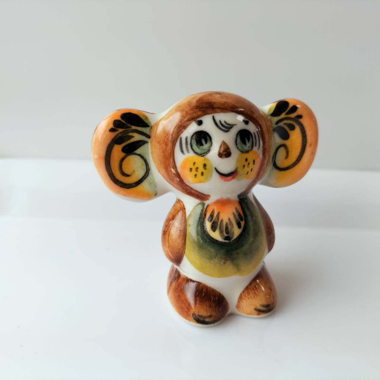 チェブラーシカ陶製人形グジェリ焼ロシア製 GZ301】北欧ロシア雑貨 動物陶器 グジェリ焼 チェブラーシカ