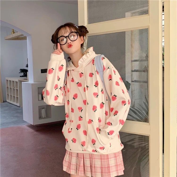 いちご姫　TO BE CHIC フリルパーカー 商品詳細ページ