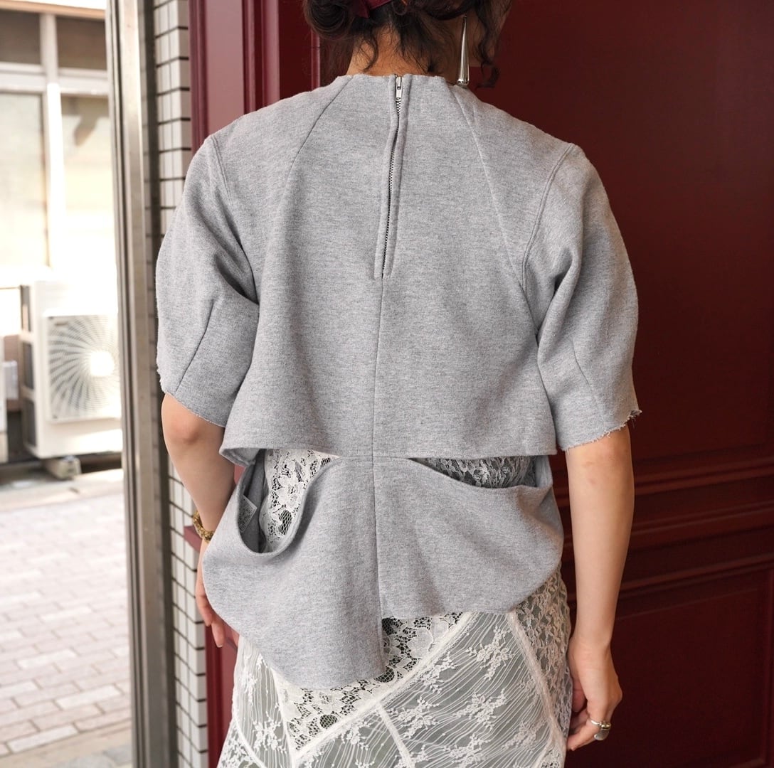 77circa(ナナナナサーカ)''circa make v-shape cutback sweat