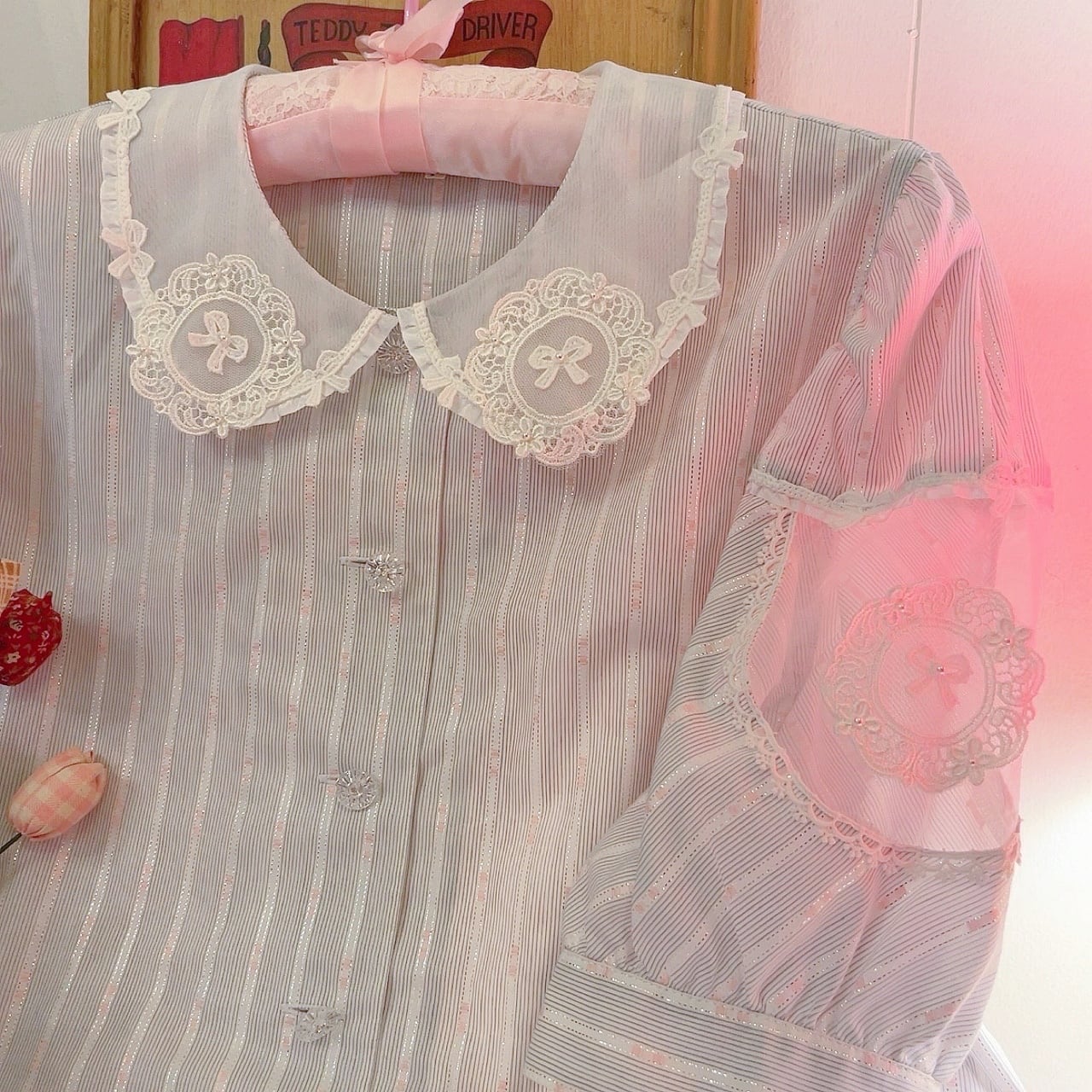 ribbon lace collar stripe blouse