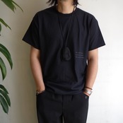 one f NUTS Tee Black × Grey