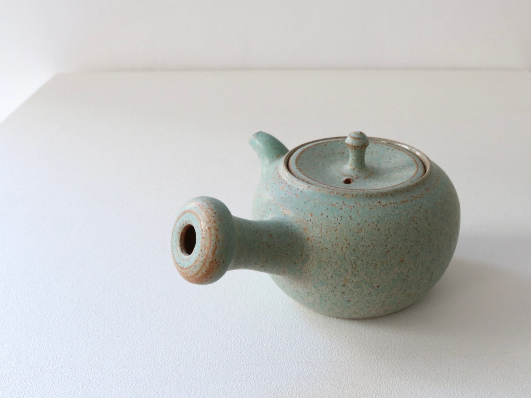 八塊柴窯工房 「 側把茶壺 」 1 | Galerie NUAGE
