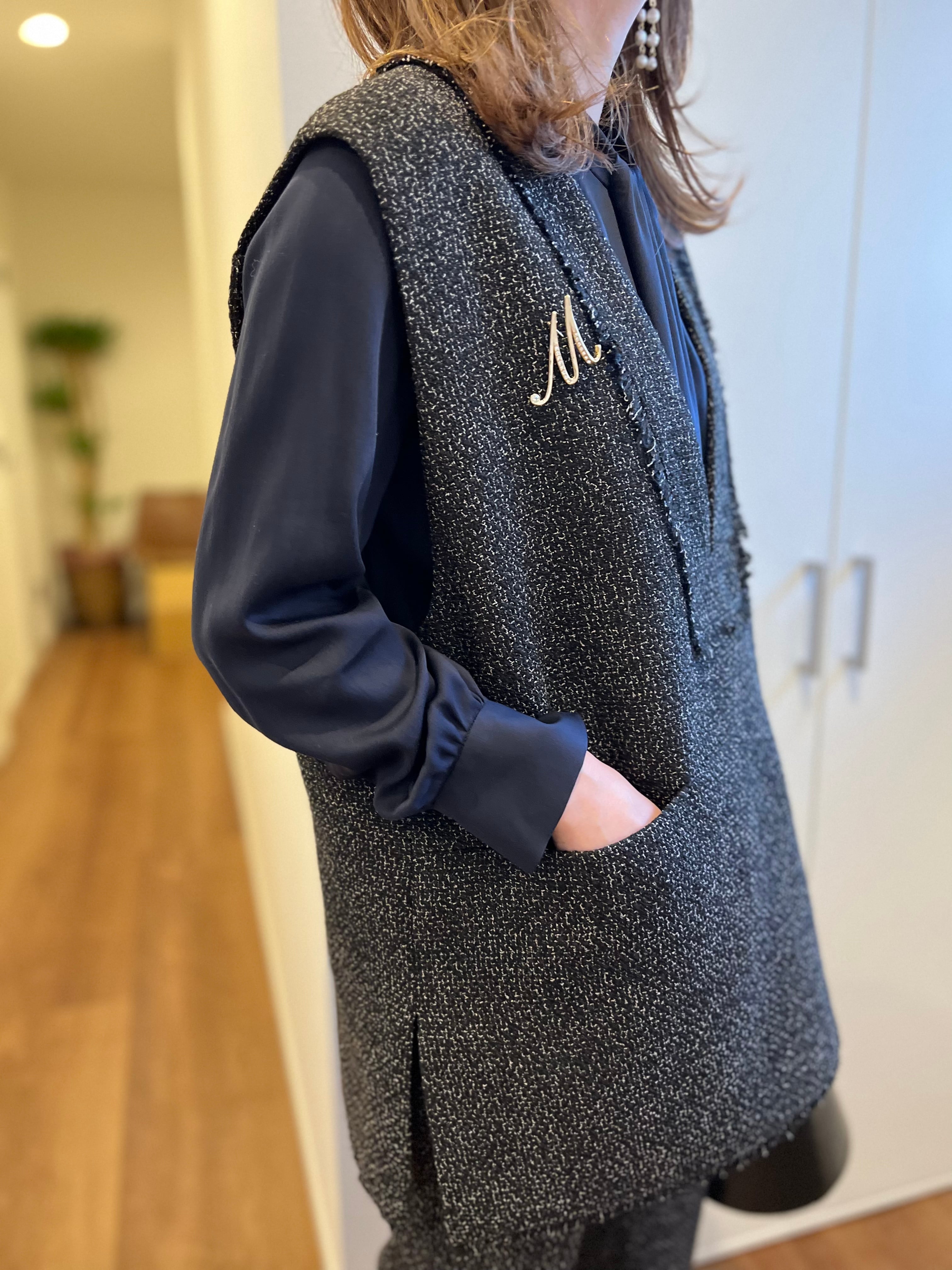 M】イニシャルブローチ | MIEL select shop