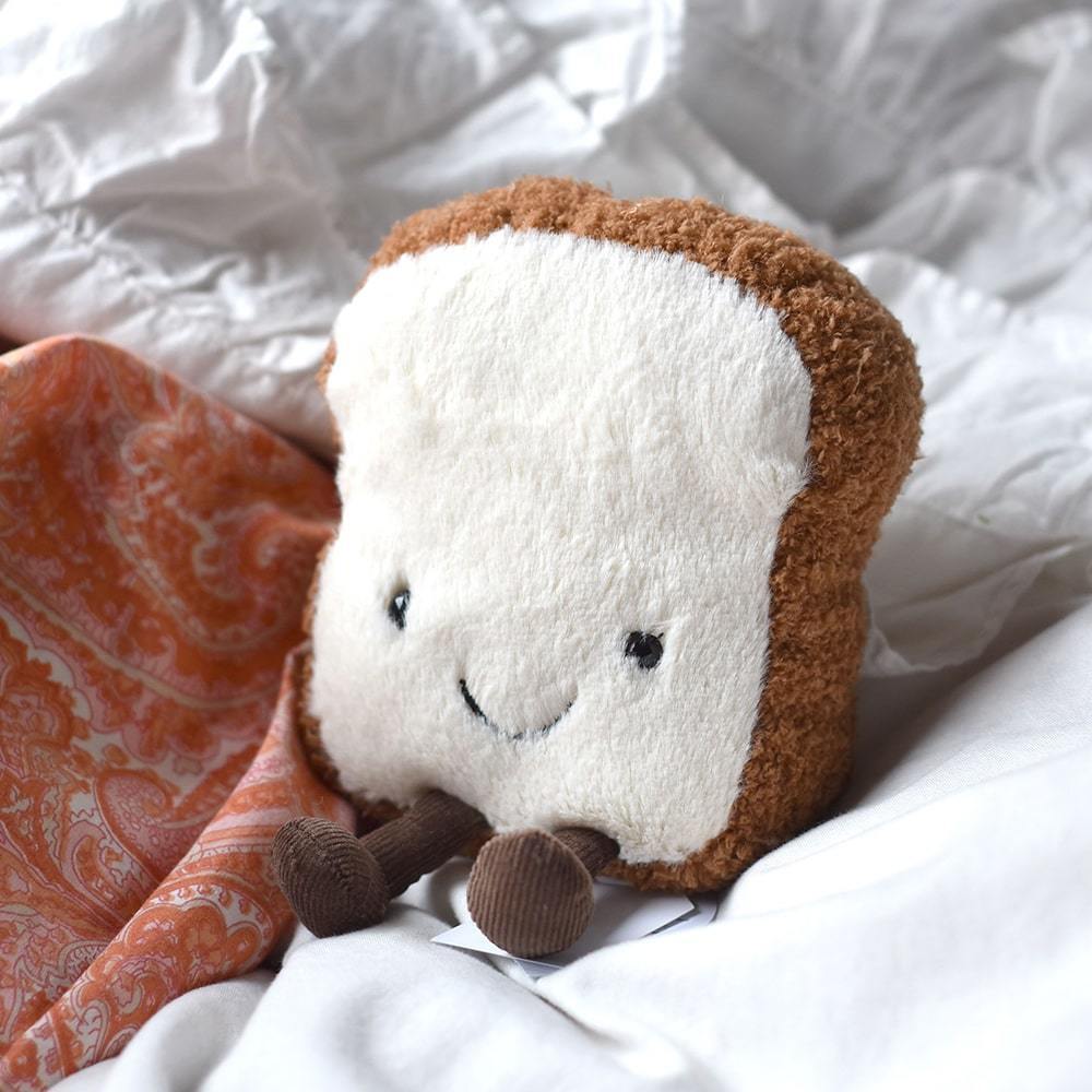 Jellycat Amuseable Toast small ジェリーキャット トースト パン | ETOFFE　＜エトフ＞　 原宿にあるセレクトショップ　(　Jelly cat　正規販売店　) powered by BASE