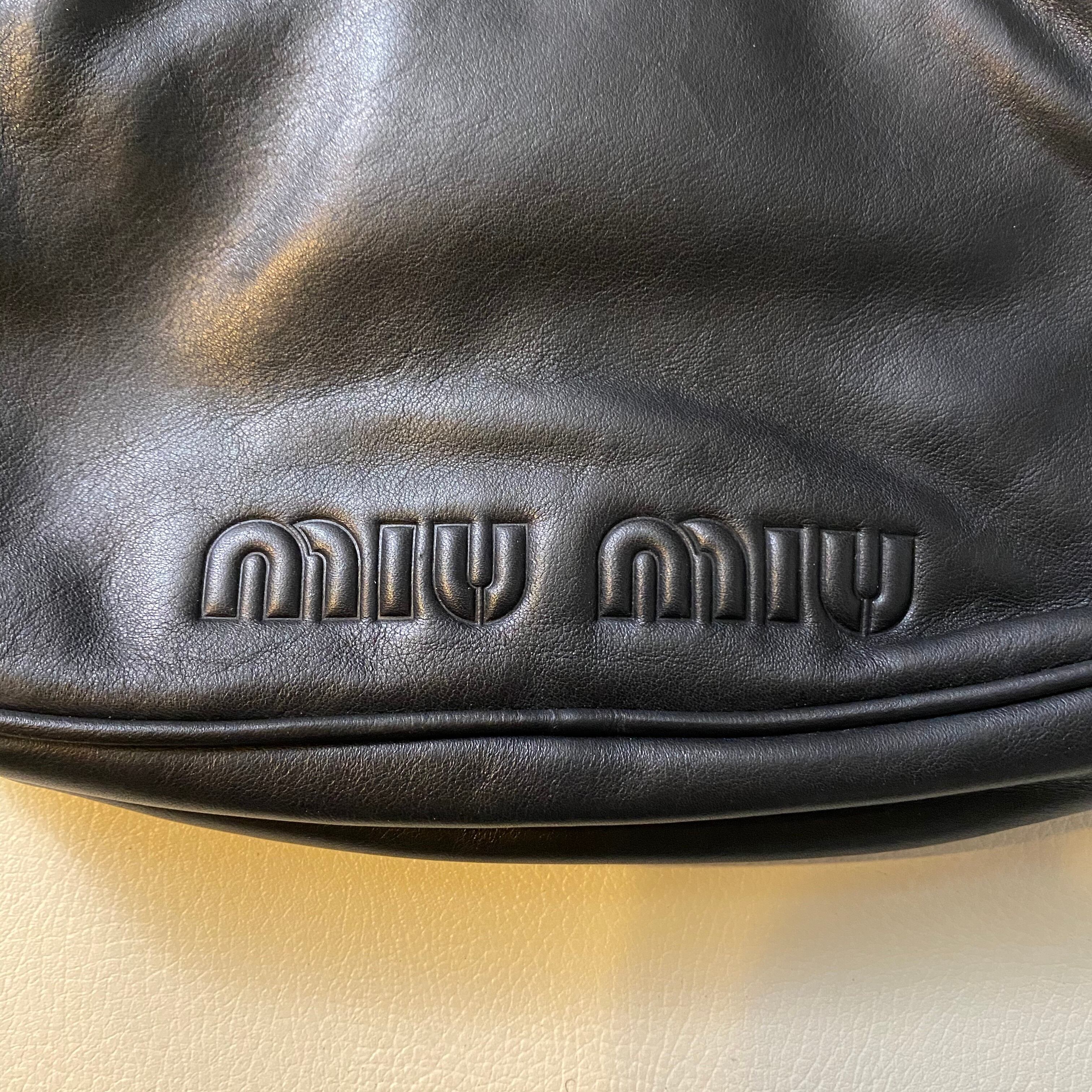 archive vintage MIUMIU removable shoulder bag | NOIR ONLINE