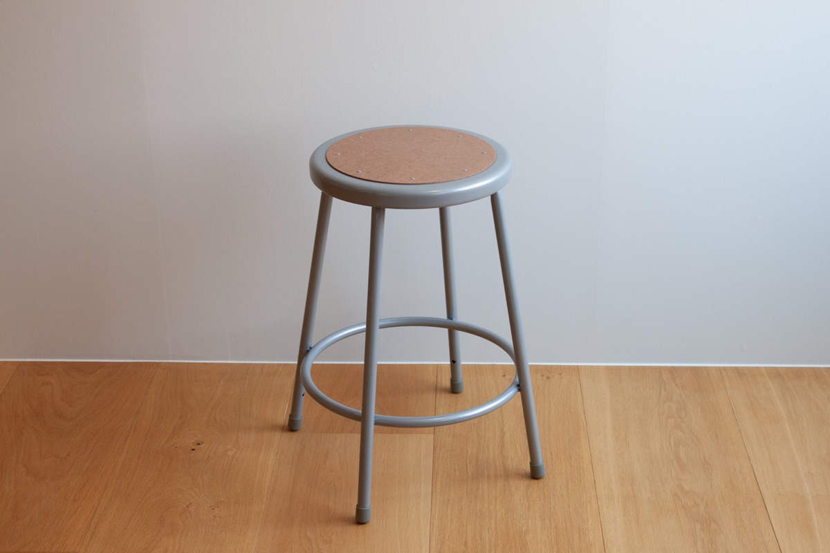 LAB STOOL - M | KUHONJI GENERAL STORE ( 9GS )
