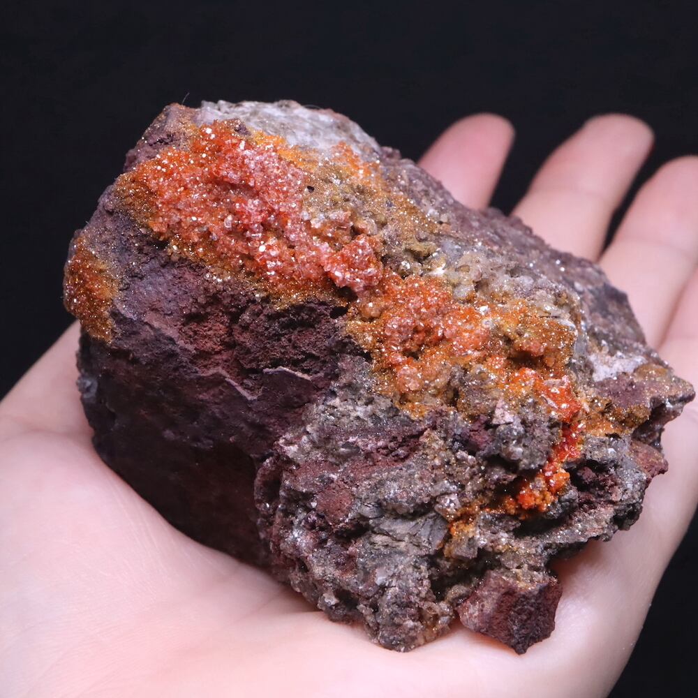 アリゾナ産 褐鉛鉱 バナジン鉛鉱 バナジナイト 321,8g VND081 鉱物