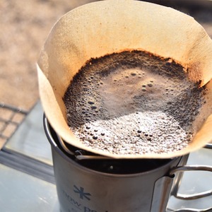 KALUGII カルギイ U.L. QuickFold Dripper Titanium ケース付き ユーエル クイックフォールド コーヒードリッパー チタン 特許