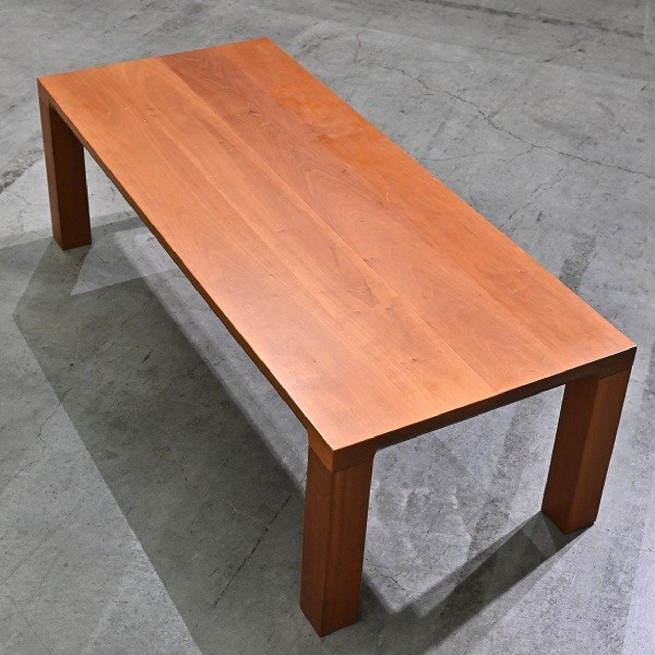 家具蔵「DAN/ダン」センターテーブル チェリー無垢材 ロー 座卓 コーヒー ナチュラル 北欧スタイル シンプル リビング ダイニング KAGURA【中古家具/中古インテリア/USED家具ユーズド家具/リサイクル】