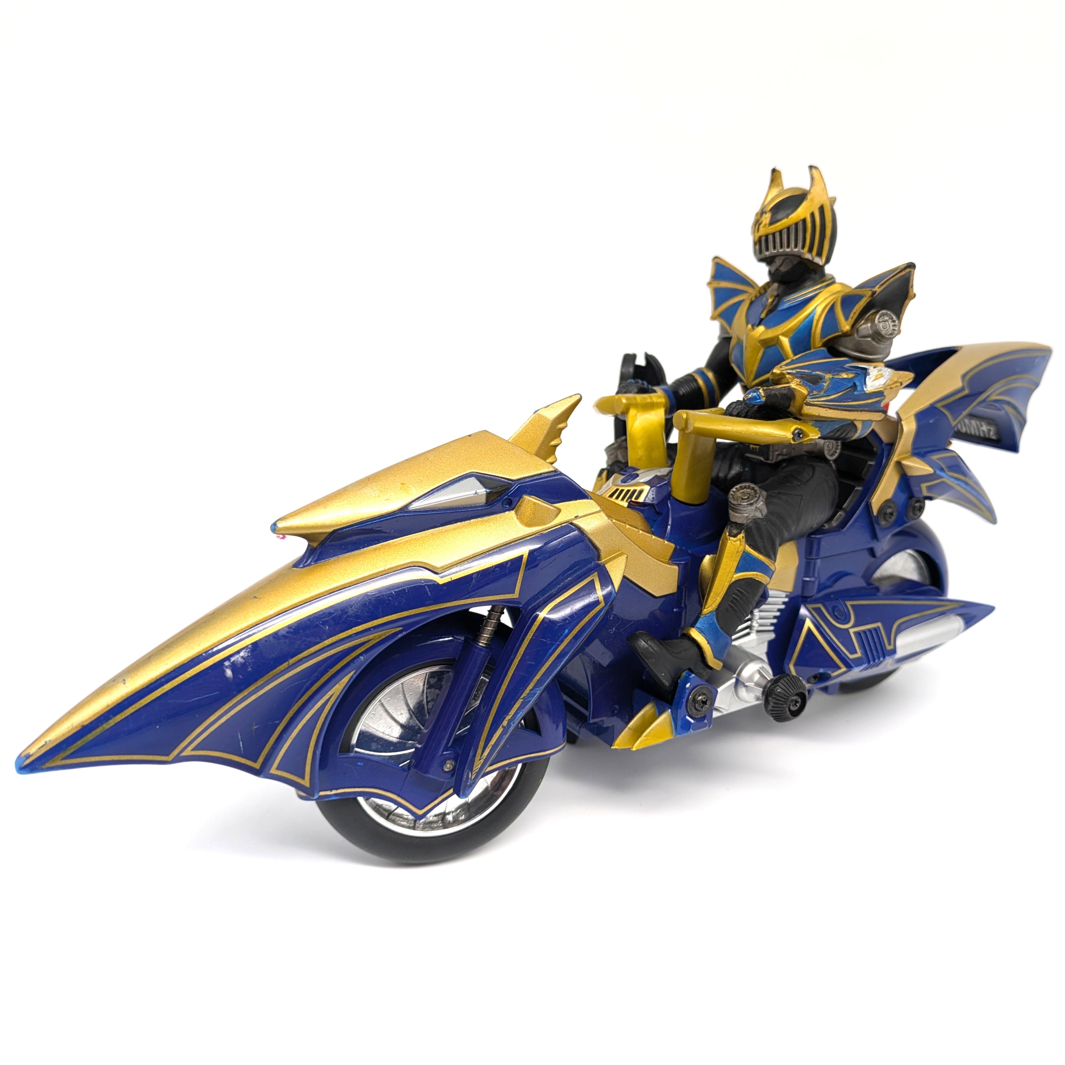 BANDAI(バンダイ)・仮面ライダー龍騎・漆黒の翼 ダークレイダー