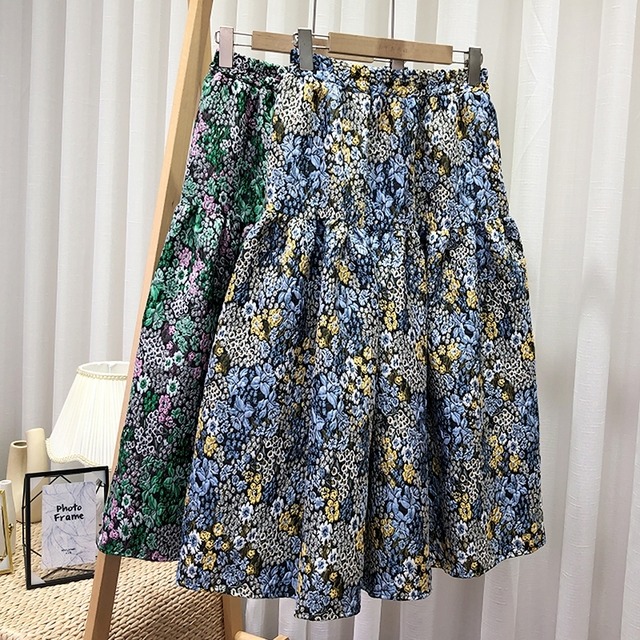 Floral jacquard skirt　M3182