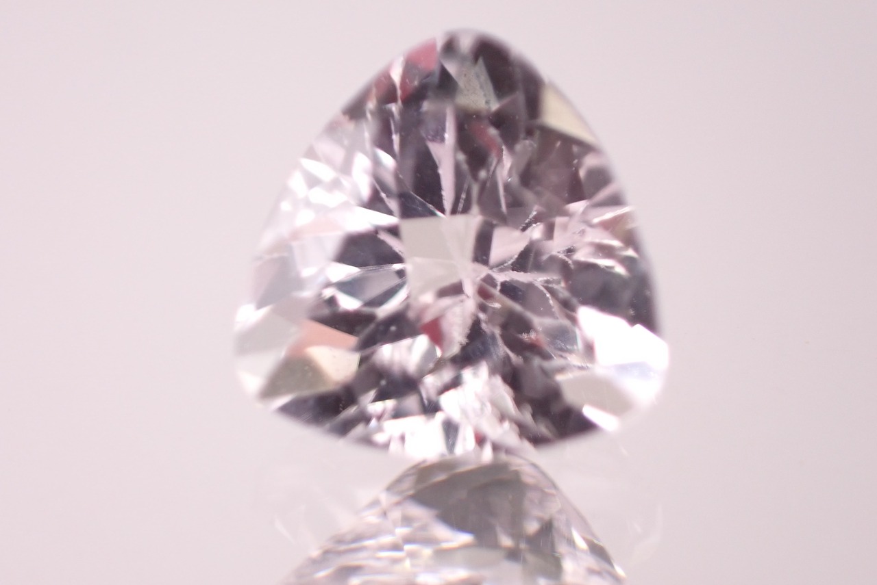 クンツァイト　1.51ct　[D3-203]