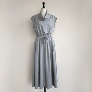 SYSORUS × akko3839 オフタートルウエストギャザーワンピース SYSB-028
