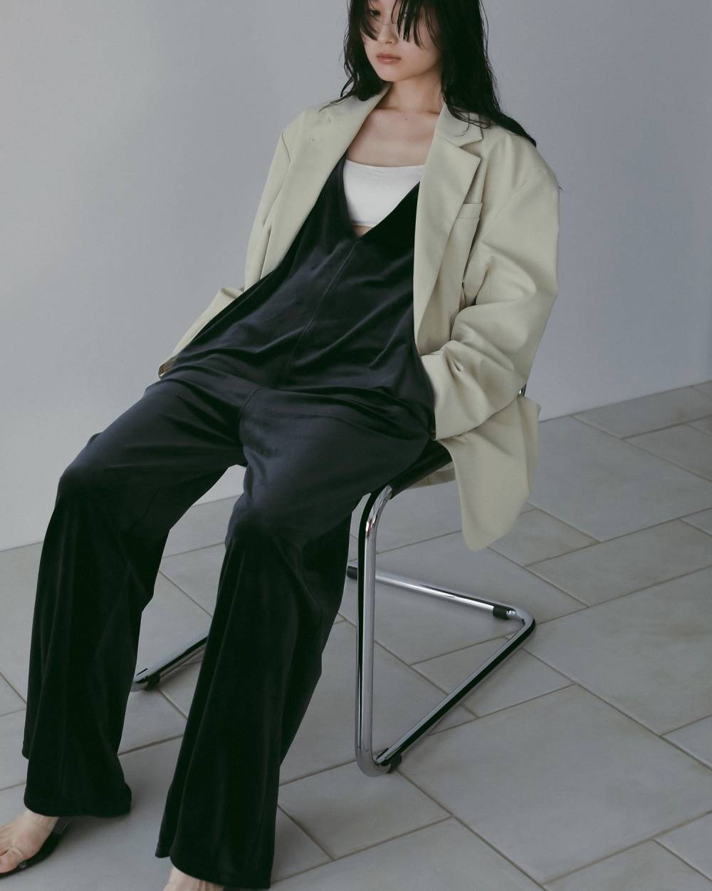 anuke アンヌーク Velour Vneck Combinaison (NVY) 62610313 | ANERCA