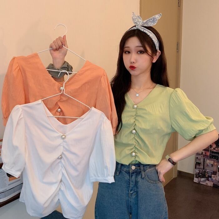 ネットレッドプリーツショートパフスリーブトップ2020年夏ルーズデザインセンスVネック半袖シャツの新バージョン 1号婦人89554862755