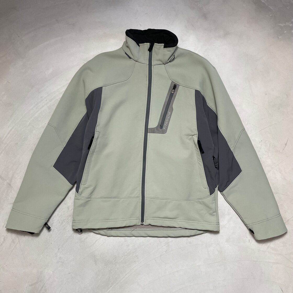 Columbia コロンビア TITANIUM ソフトシェルジャケット トラック 