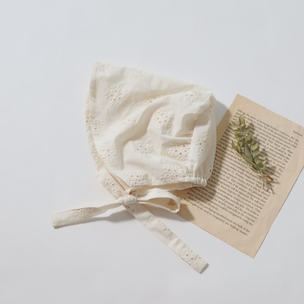 レースフラワーボンネット